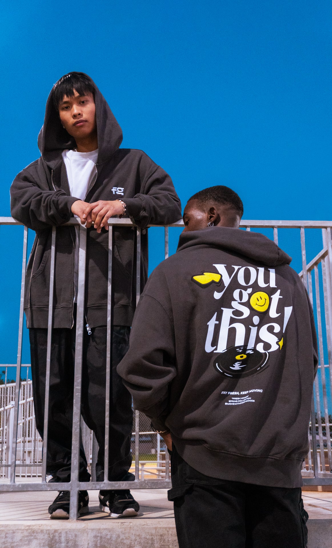 SHADOW DOUBLE-ZIP HOOD